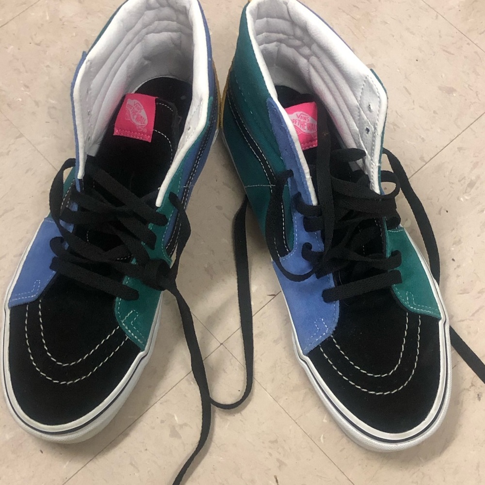 Vans Shoes colors size 8.5